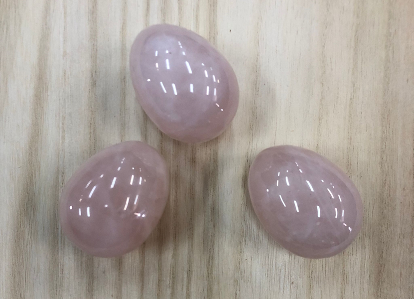 Huevo Cuarzo Rosa 4 Cm Aprox